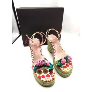 Betsey Johnson Bobbie Platform Wedge Sandals Fruit Decorations So Cute! Sz 9